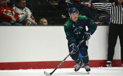 Granite City Holds Off Bulls, Takes First Place in West Division