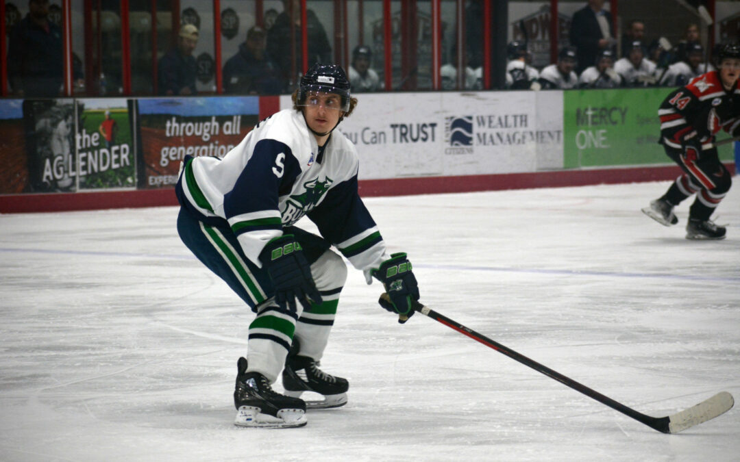 Wings Win Saturday, Depart Mason City With Dual 4-3 Victories