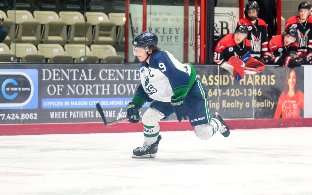 Blake Ulve Commits to St. Norbert