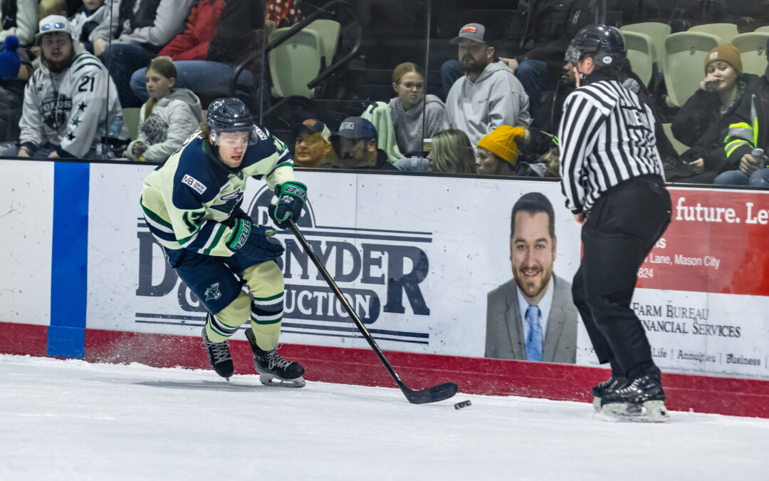 Eli Miller Commits to St. Olaf