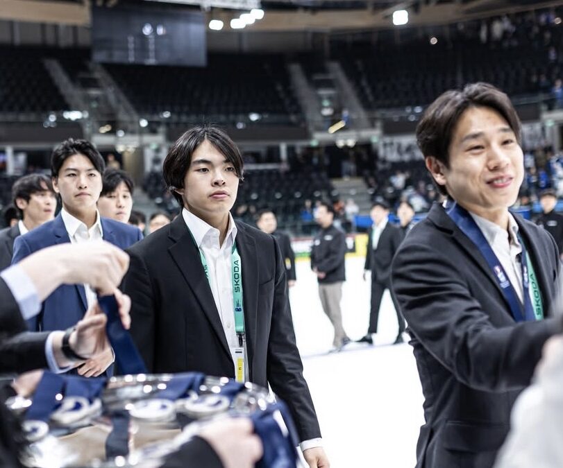 Sangyeob Kim Claims Silver Medal at IIHF World Championships