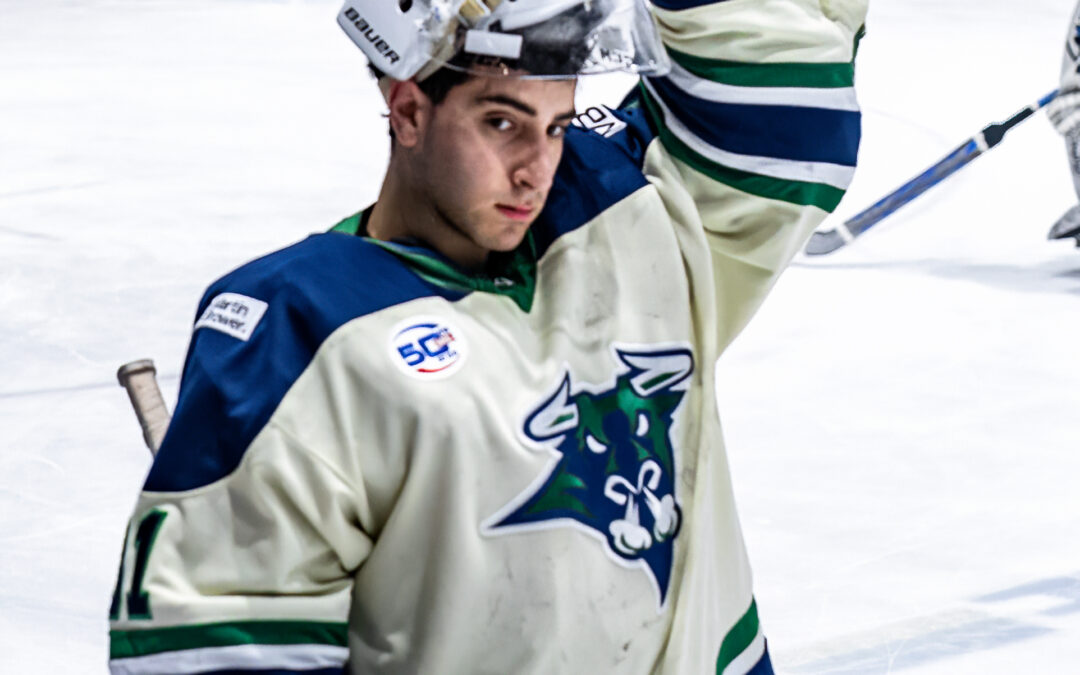 Kyle Ozgun Commits to Skidmore College