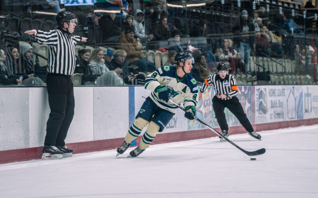 Bulls Dominate St. Cloud in Saturday Sweep